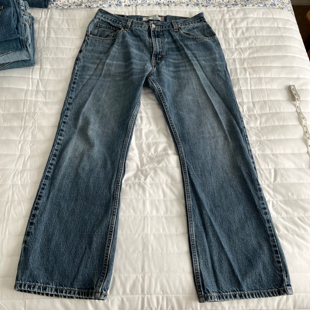 Men’s Size 34x30 Levi’s Relaxed Boot Jeans